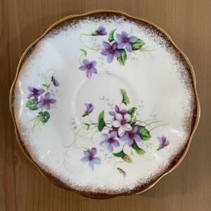 Royal Albert ‘Violet Montrose’ tea cup saucer